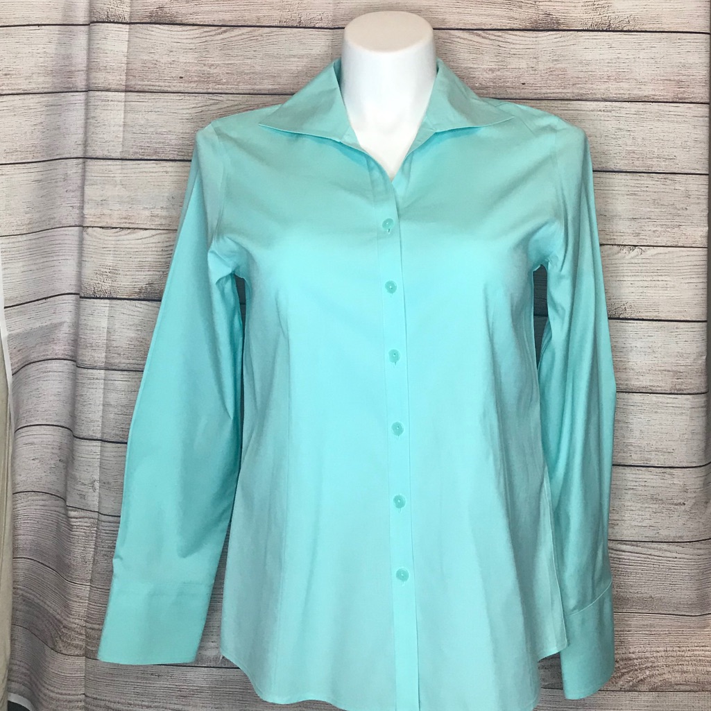 Talbots Buttons Down